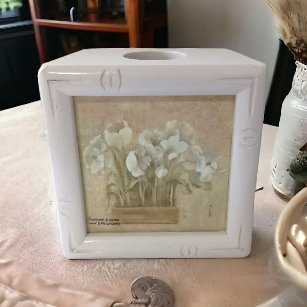 Floral Orchids Narcissus Tissue Box Cover Holder Cottagecore Cheri Blum Vintage.
